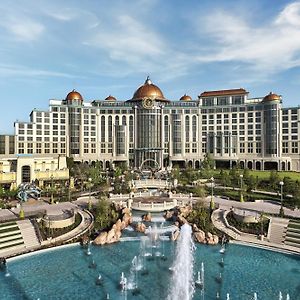 Universal'S Helios Grand Hotel, A Loews Hotel